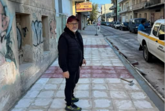 Ιωάννης Καρασάββας : Ολοκληρώθηκαν οι εργασίες στα πεζοδρόμια της οδού Κροκιδά στα Τσακώνικα